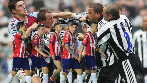 Ex de Chivas se fue a los golpes contra un entrenador