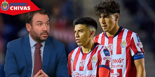 Fernando Cevallos y jugadores de Chivas