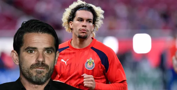 Fernando Gago junto a Cade Cowell / FOTO SPORTING NEWS