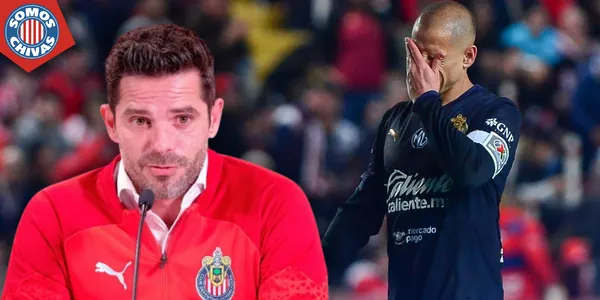 Fernando Gago y Chicharito en Chivas (Fuente: MEXSPORT)