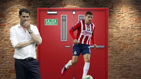 Fernando Hierro observando y Ronaldo Cisneros en la puerta de salida