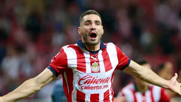 Foto: Debate / Antonio Briseño en Chivas