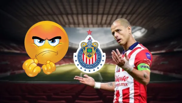 Foto: La afición de Chivas enojada con Chicharito Hernández