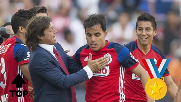 Foto: Mediotiempo / Omar Bravo vistiendo la camiseta de Chivas