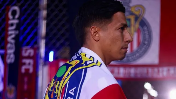 Gabriel Milito tiene a su delantero estrella para el 2026: Ángel Baltazar Sepúlveda (X: @Chivas).