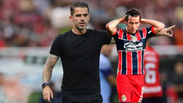 Gago en un partido con Chivas y el Oso con la de Chivas