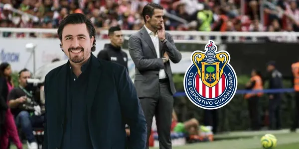 Gago y Amaury en partido con Chivas/RECORD