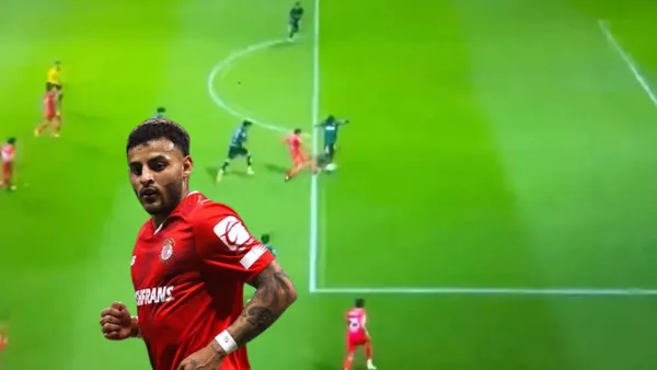 Gol anulado de Vega por fuera de lugar