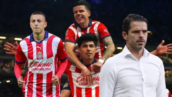 Guti y Pável festejando y Piojo Y Gago observando