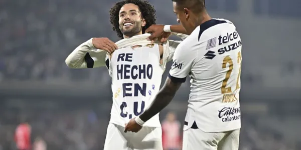 Hace unos días, Fernando Hierro contactó a César Huerta para buscar su regreso a Chivas.