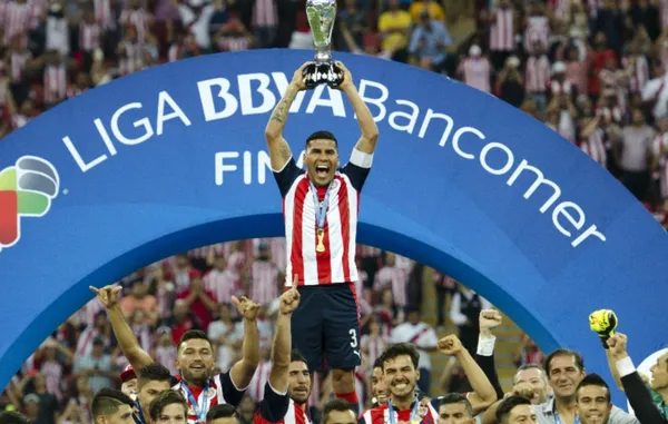 Hoy 2 de abril el "Sasa" Carlos Salcido cumple 42 años.