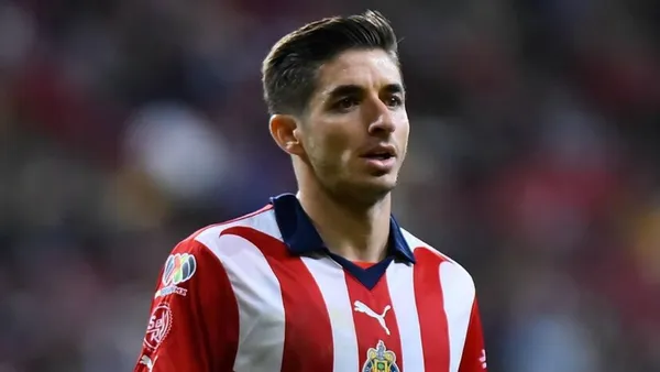 Isaác Brizuela está cada vez más cerca de dejar el Rebaño Sagrado | Foto: Mexsport