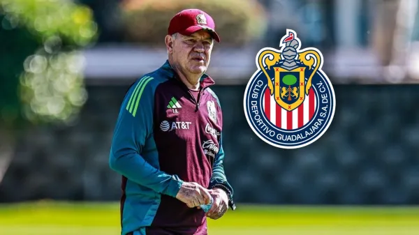 Javier Aguirre en la Selección Mexicana en entrenamientos