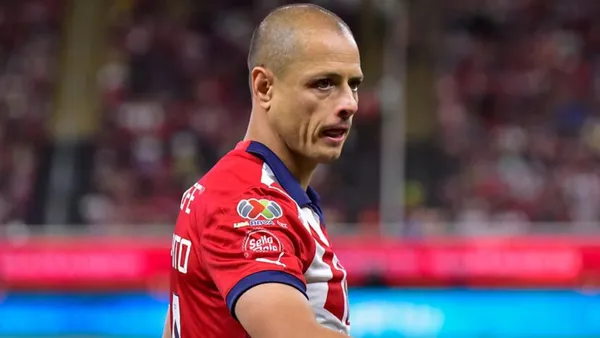 Javier Hernández no estaría a gusto con su nuevo rol en el equipo | Foto: Mexsport