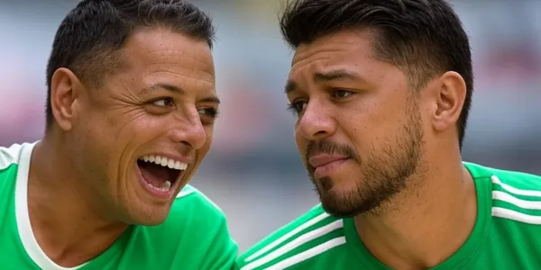 Javier Hernández y Henry Martín Foto: GROK