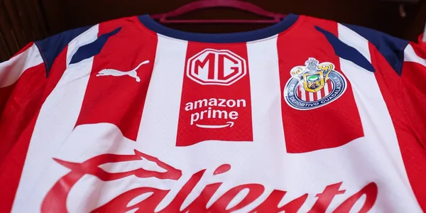 Jersey de Chivas. Foto: Chivas