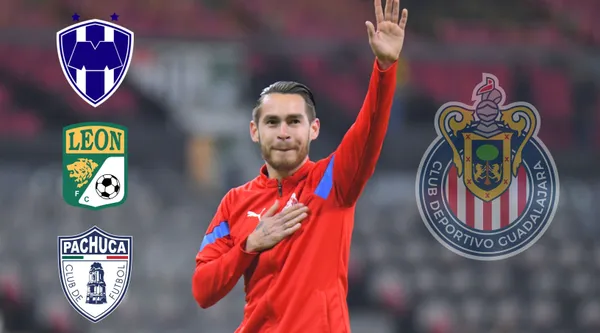 Jesús Angulo ya se despidió de Chivas, ahora jugaría en un equipo chico.