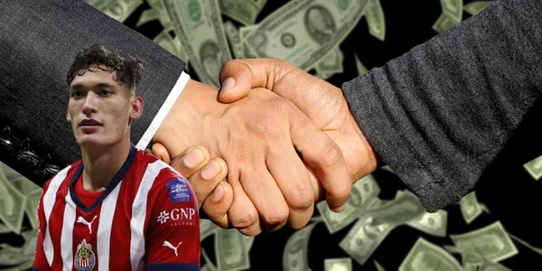 Jesús Orozco Chiquete con el jersey de Chivas / FOTO MEXSPORT