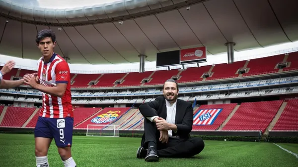 José Juan con Chivas y Amaury en el Akron