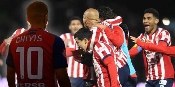 Jugadores de Chivas (Foto: MEXSPORT)