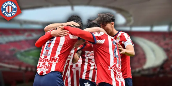 Jugadores de Chivas (Fuente: MEXSPORT)