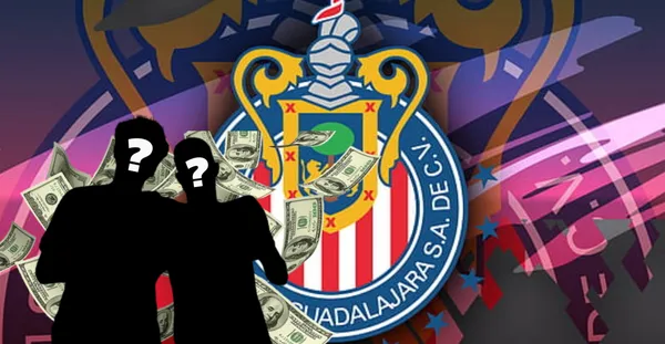Jugadores incógnitos junto al escudo de Chivas / FOTO FACEBOOK