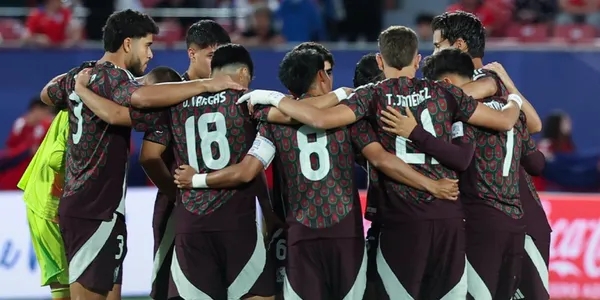 Jugadores previo a partido. Foto: Selección Mexicana