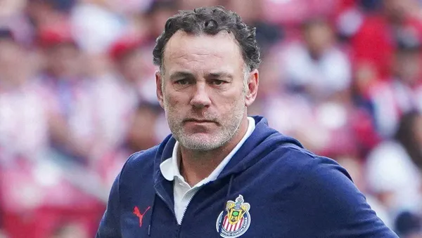 La decisión que tomó Milito en Chivas.