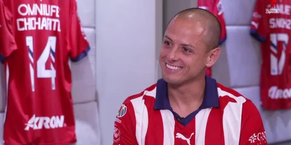 La humildad de Chicharito, lo que hizo después de su entrenamiento con Chivas.