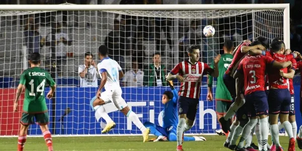 La Selección de telewila volvió a dar pena sin un sólo jugador de las Chivas y el rojiblanco que pudo hacer diferencia