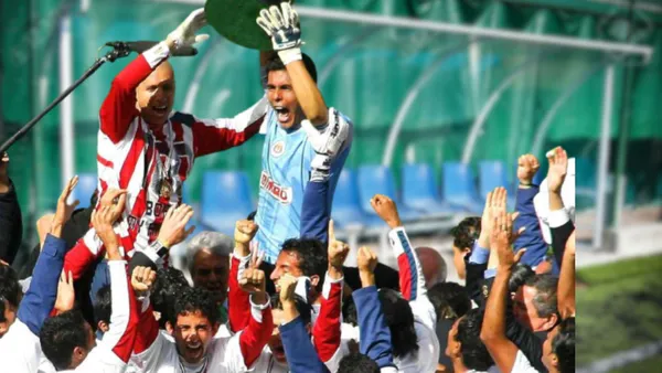 Leyenda de Chivas iniciaría carrera como entrenador