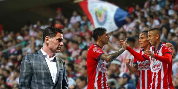 Los fichajes de Chivas durante la gestión de Fernando Hierro