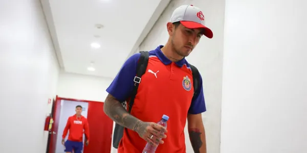 Los futbolistas no vivirán de sus piernas toda la vida es por eso que al Pocho Guzmán y varios compañeros hicieron otro negocio