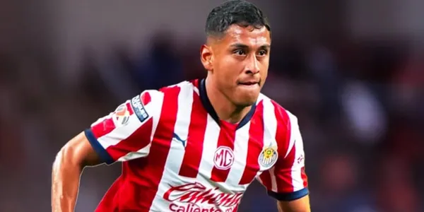 Luis Romo en Chivas (Fuente: MEXSPORT)