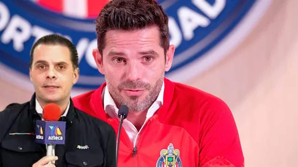 Martinoli narrando y Fernando Gago en conferencia