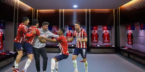 Ni con todo y sus campañas contra el rebaño podrán desestabilizar a la escuadra de Paunovic