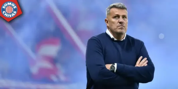 Óscar García en Chivas (Fuente: MEXSPORT)