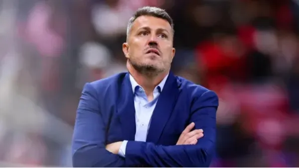 Óscar García habló tras primera derrota oficial frente a las Chivas | Foto: Getty Images