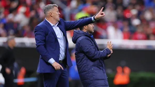 Óscar García ya tendría a su delantero favorito y no es Chicharito ni Pulido | Foto: X @chivas