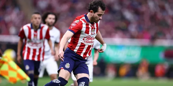 Alan Mozo en partido con Chivas/FOTO: X Chivas