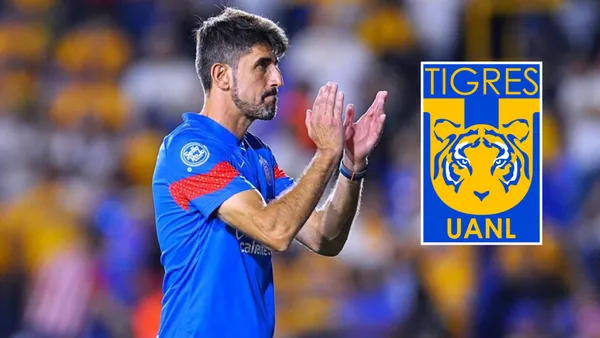 Paunovic con Chivas y el logo de Tigres