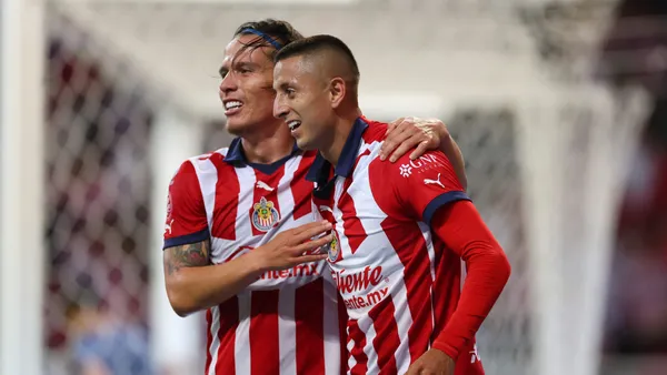 Piojo Alvarado metió gol después de fallar un penal minutos previos | foto: López-Doriga