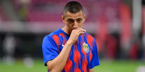 Piojo en calentamiento. Foto: TUDN