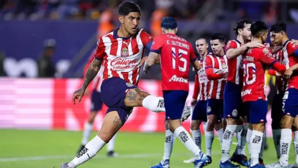 Pocho revela por qué ha bajado su rendimiento con Chivas