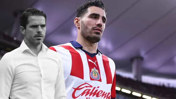 Pollo Briseño en partido de Chivas y Gago