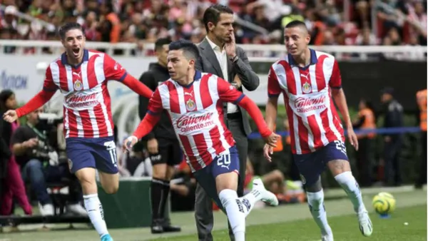 Rachas de gago con chivas