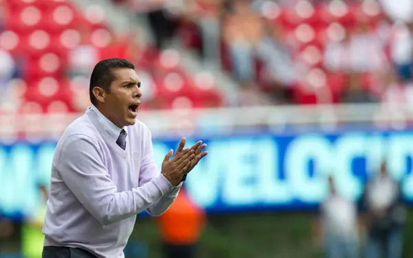 Ramón Morales jugó más de diez años con el Guadalajara.