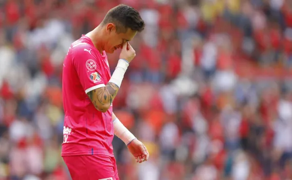 Raúl Gudiño dejará de ser jugador del Guadalajara.