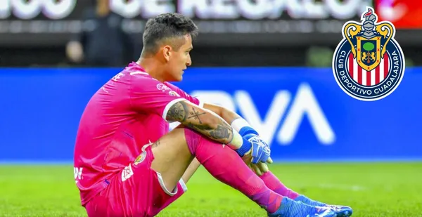 Raúl Gudiño todavía pertenece a Chivas, su contrato vence en diciembre.