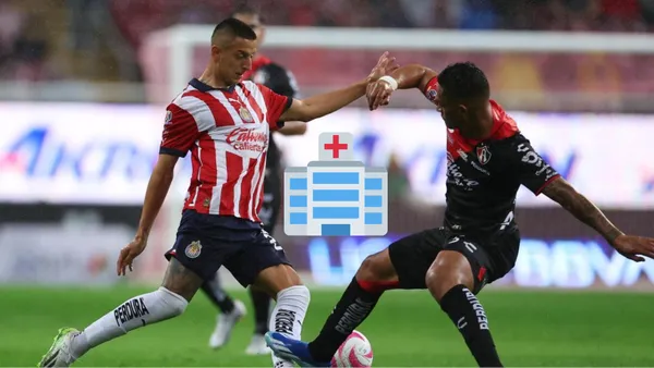 Roberto Alvarado jugando vs Atlas y un hospital